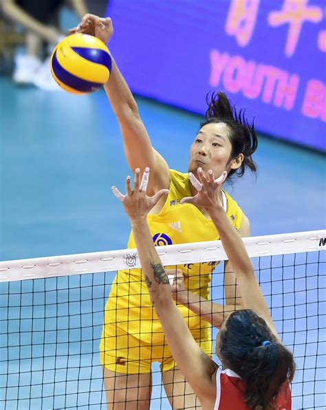 Category:Chinese women's volleyball players .